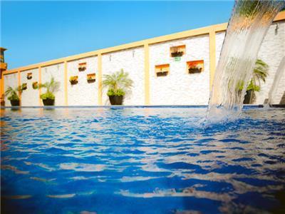 Hotel Grand Reyes مونتيري المظهر الخارجي الصورة
